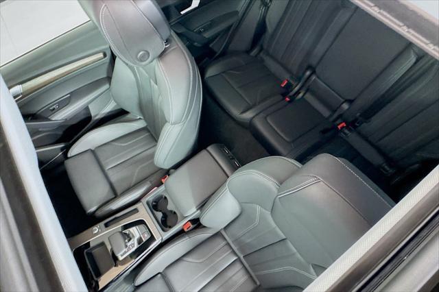 new 2025 Audi Q5 car, priced at $66,985