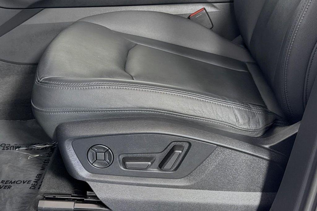 used 2023 Audi Q7 car, priced at $40,444