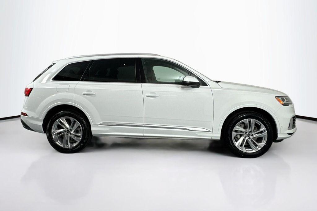 used 2023 Audi Q7 car, priced at $40,444
