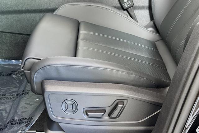 new 2025 Audi Q5 car, priced at $61,300