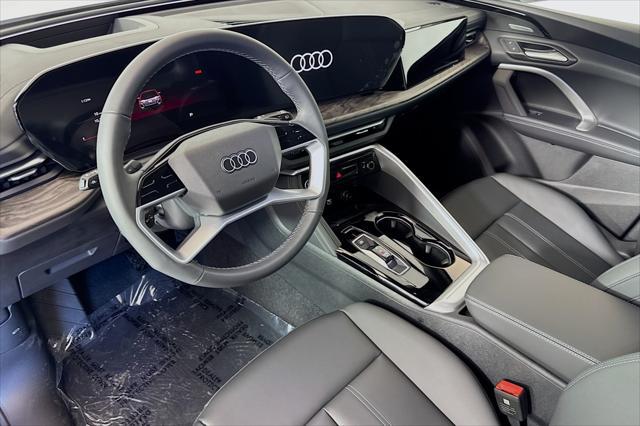 new 2025 Audi Q5 car, priced at $60,325