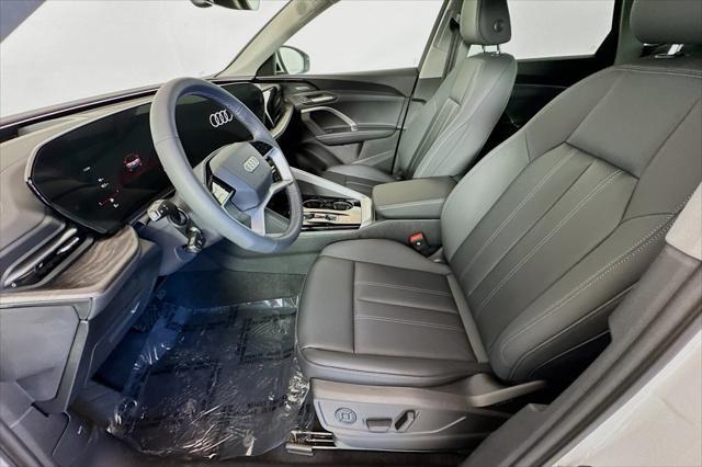 new 2025 Audi Q5 car, priced at $60,325