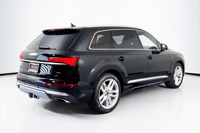 new 2025 Audi Q7 car, priced at $76,440