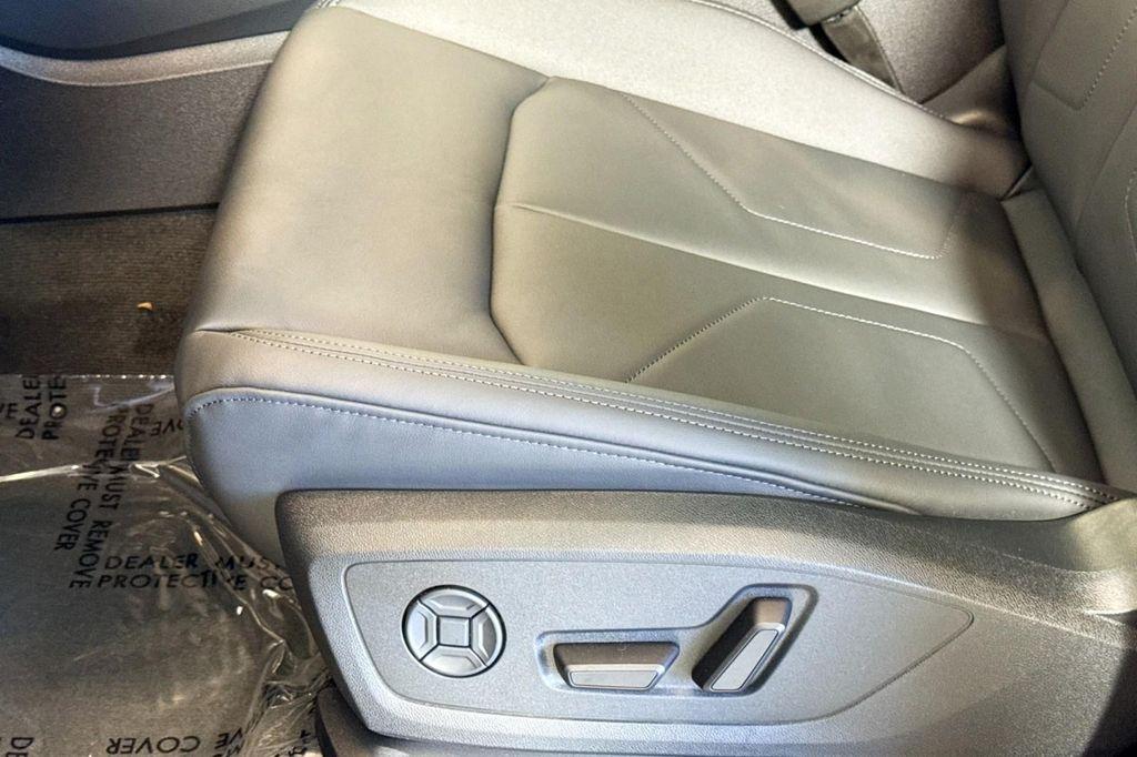 new 2025 Audi Q3 car, priced at $43,045