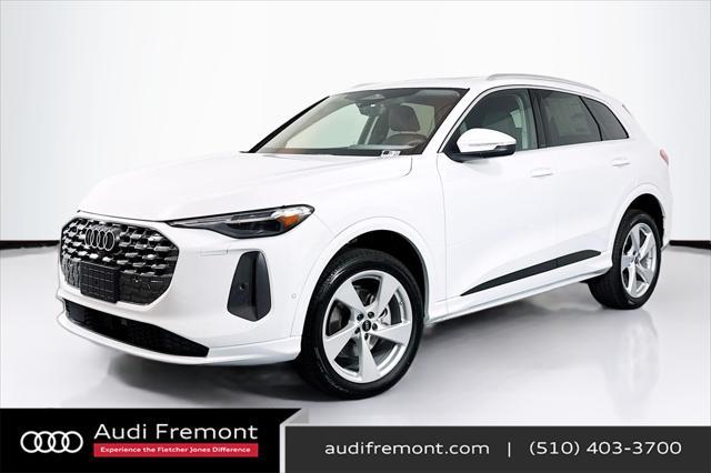new 2025 Audi Q5 car, priced at $60,325