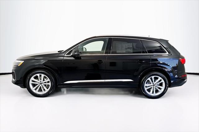 new 2025 Audi Q7 car, priced at $82,160