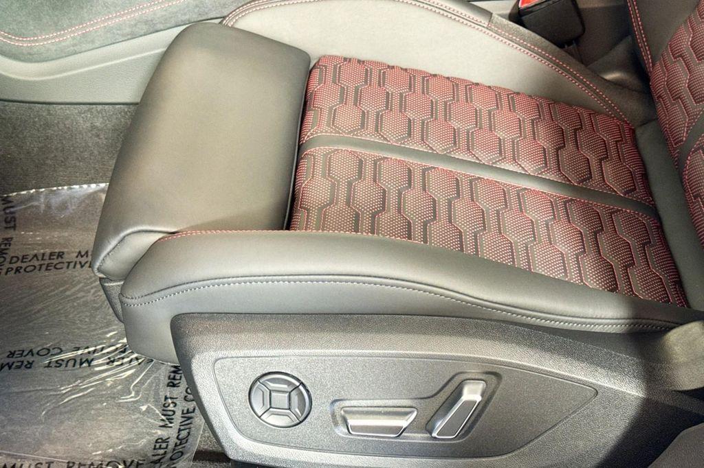 new 2026 Audi RS 6 Avant car, priced at $153,270