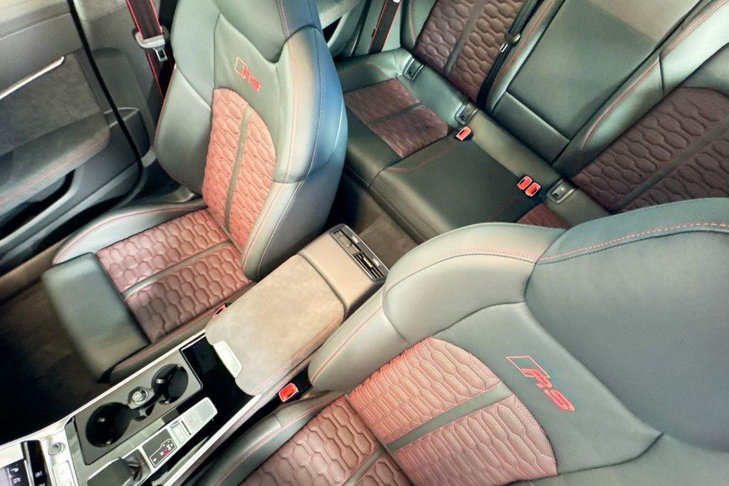 new 2026 Audi RS 6 Avant car, priced at $153,270