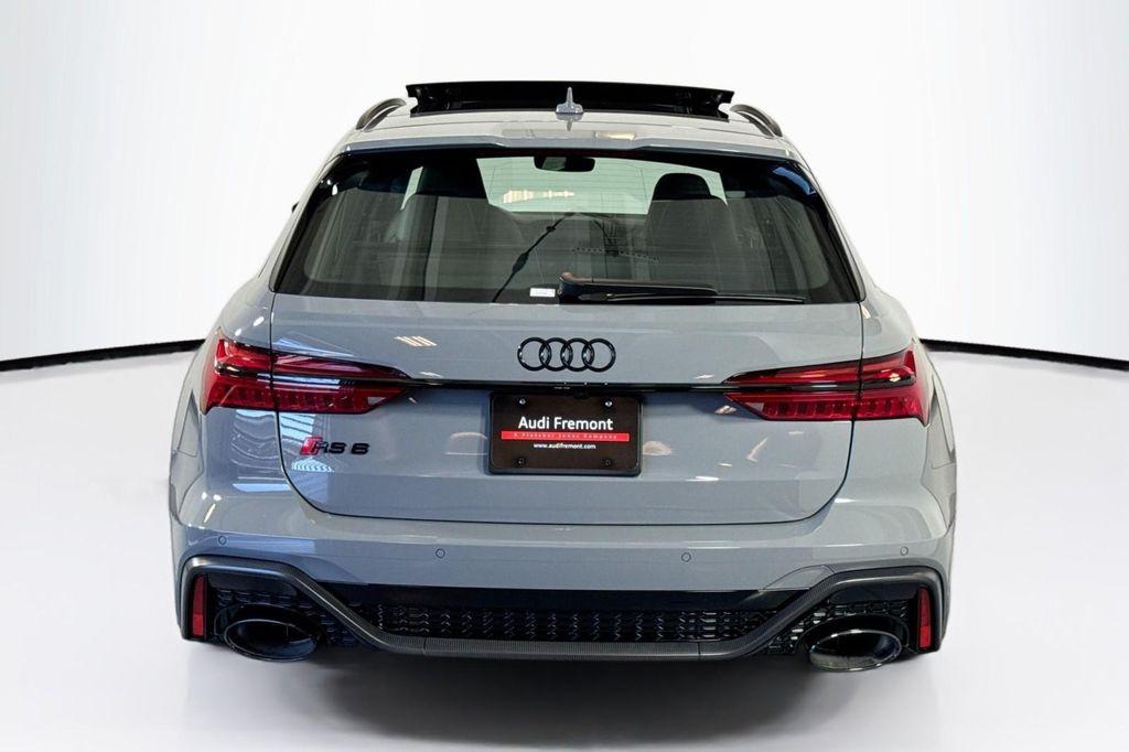 new 2026 Audi RS 6 Avant car, priced at $153,270