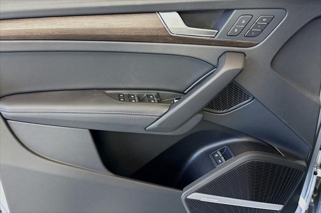 new 2025 Audi Q5 car, priced at $66,985