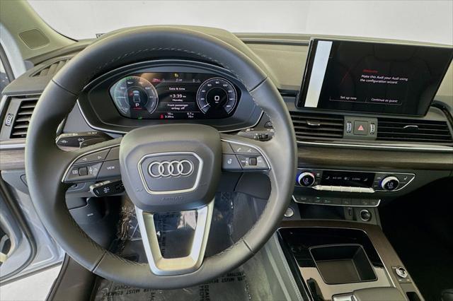 new 2025 Audi Q5 car, priced at $66,985