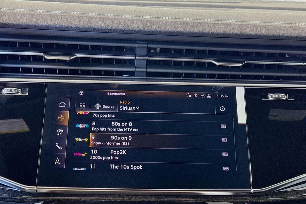new 2025 Audi Q7 car, priced at $68,385