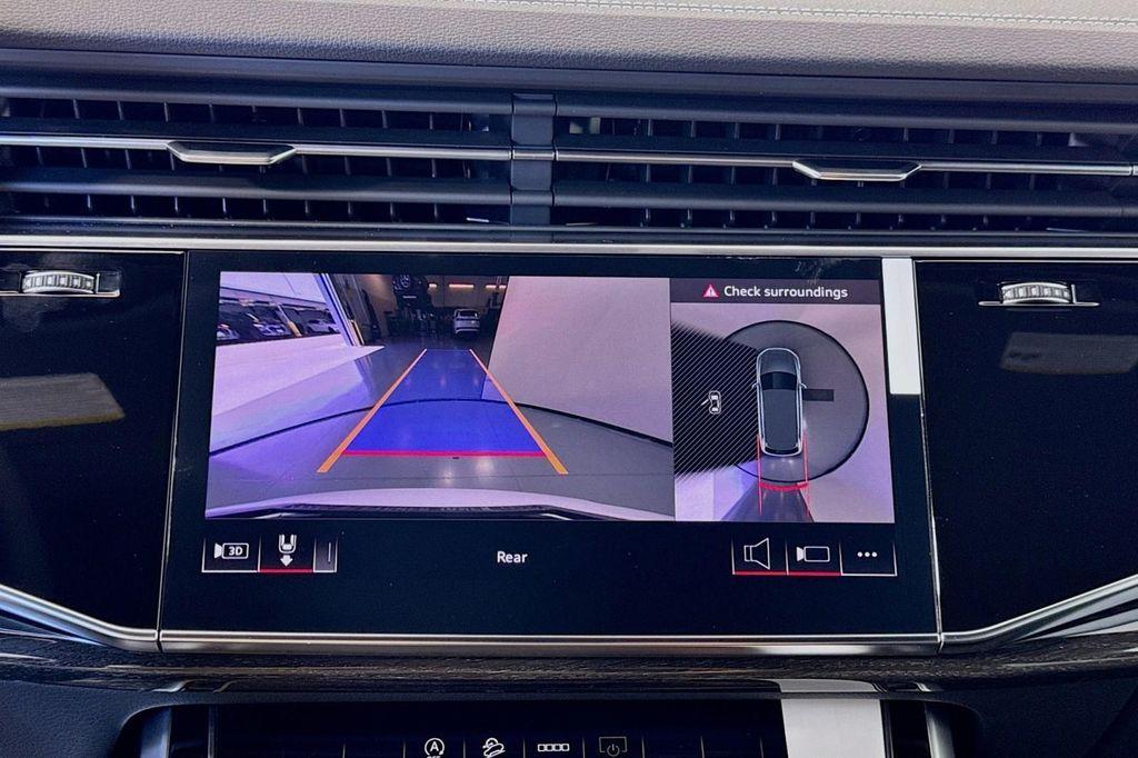new 2025 Audi Q7 car, priced at $68,385