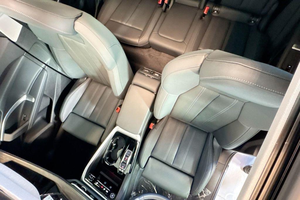 new 2025 Audi Q5 car, priced at $61,390