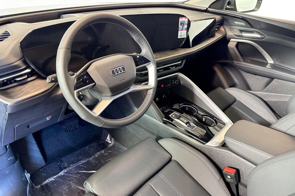 new 2025 Audi Q5 car, priced at $61,390