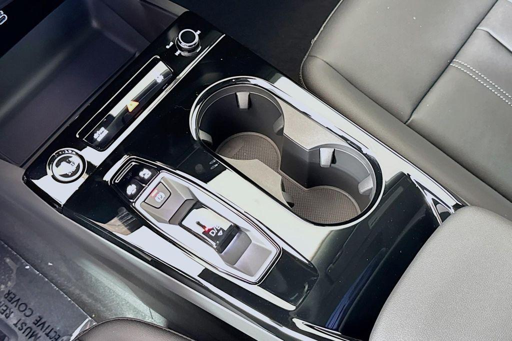 new 2025 Audi Q6 e-tron car, priced at $73,000