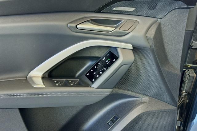 new 2025 Audi Q5 car, priced at $61,300