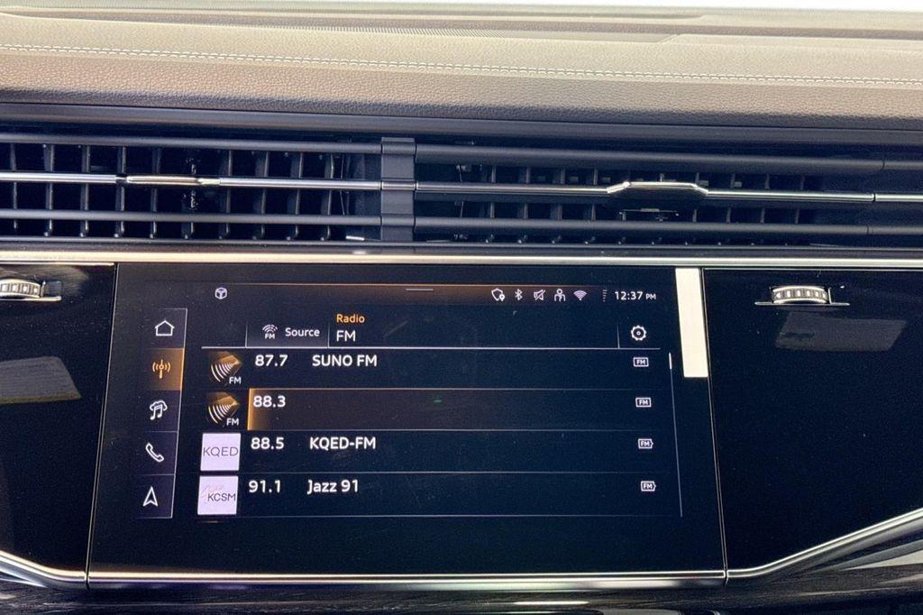 new 2026 Audi Q7 car, priced at $78,295