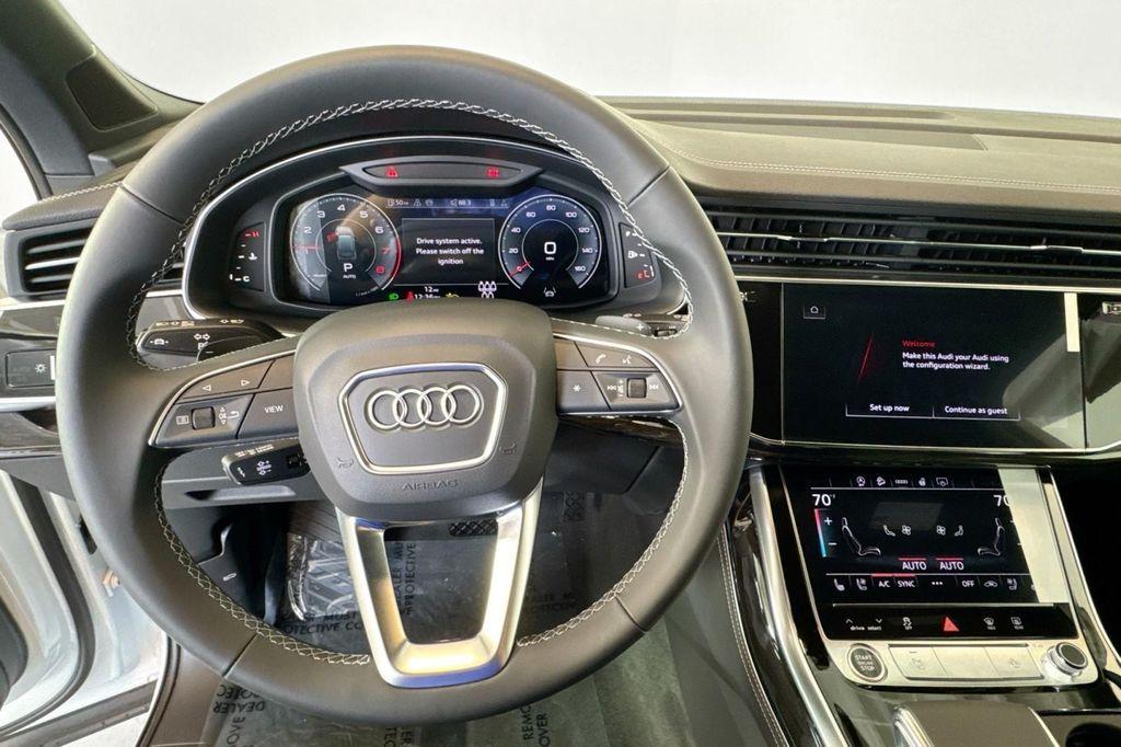 new 2026 Audi Q7 car, priced at $78,295