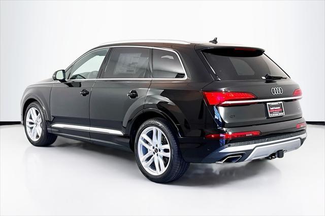 new 2025 Audi Q7 car, priced at $76,060