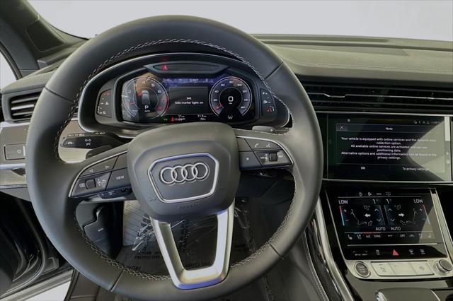 new 2025 Audi Q7 car, priced at $76,060