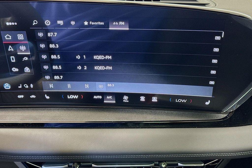 new 2025 Audi Q6 e-tron car, priced at $72,000