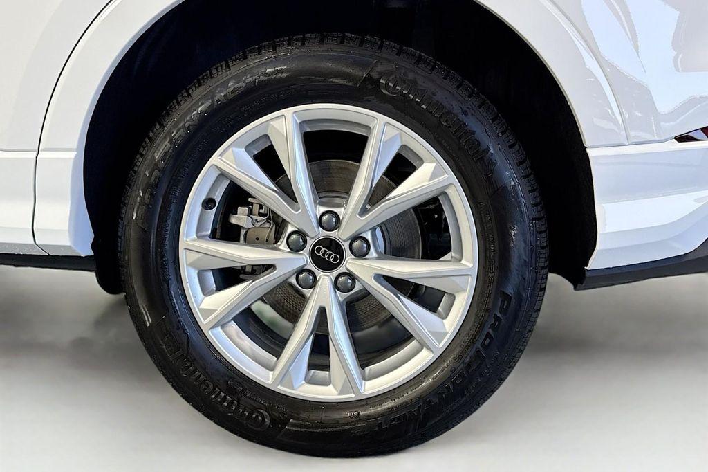 new 2025 Audi Q3 car, priced at $41,420