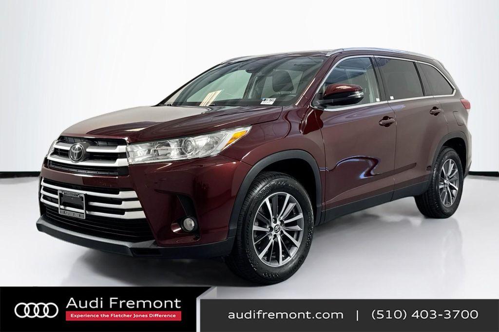 used 2019 Toyota Highlander car, priced at $25,994