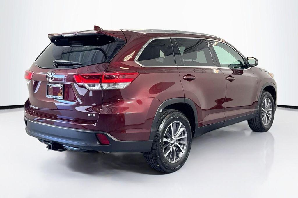 used 2019 Toyota Highlander car, priced at $25,994