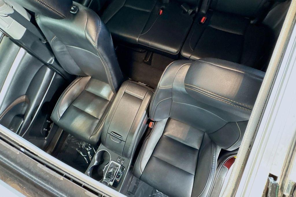 used 2019 Toyota Highlander car, priced at $25,994