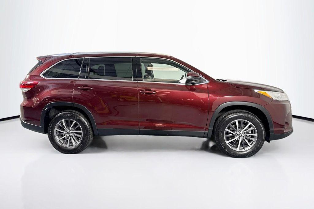 used 2019 Toyota Highlander car, priced at $25,994