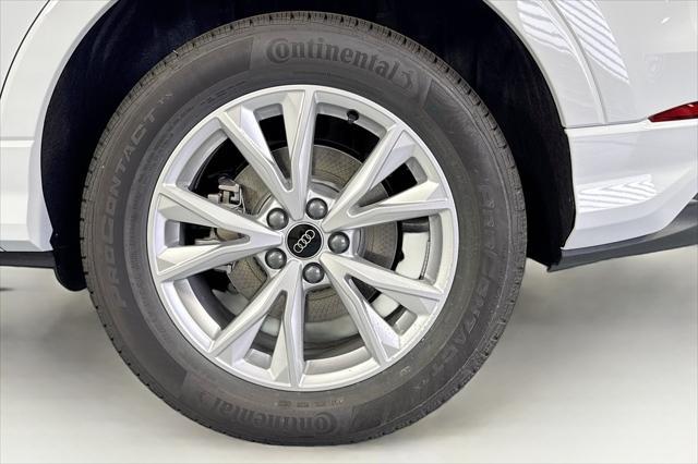 new 2025 Audi Q3 car, priced at $45,680