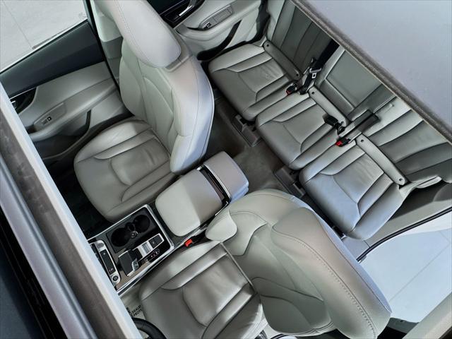 used 2024 Audi Q7 car, priced at $44,884