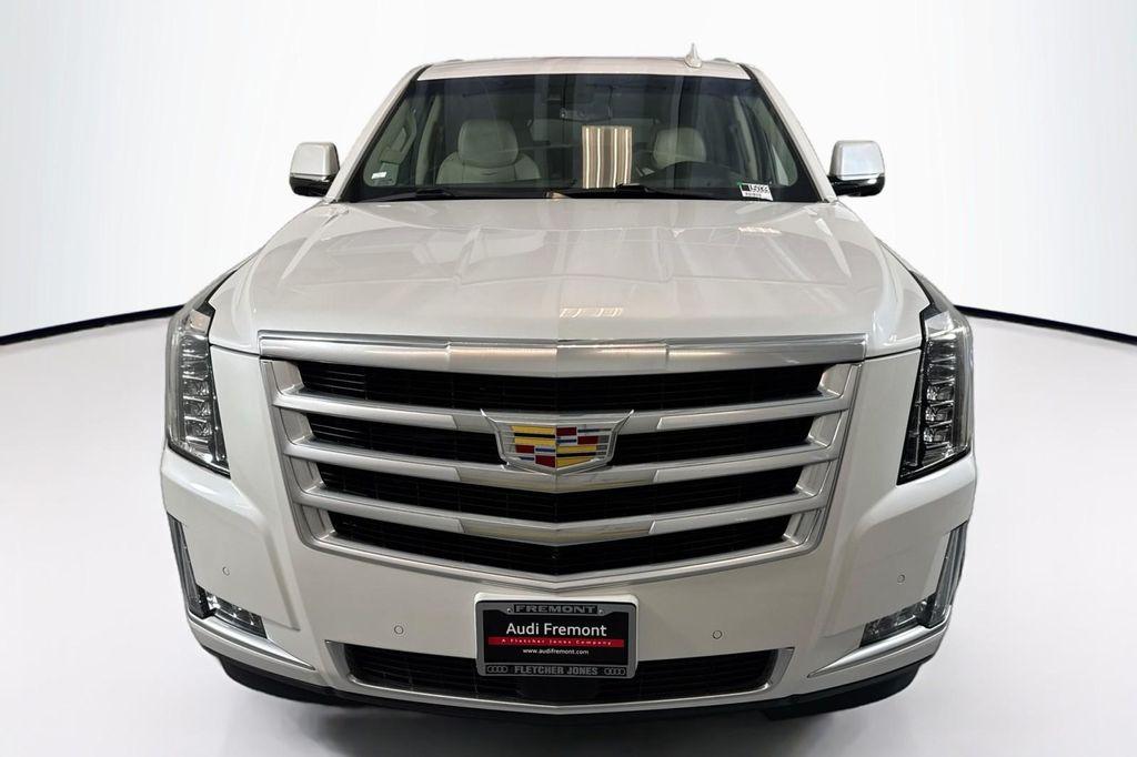 used 2018 Cadillac Escalade ESV car, priced at $24,994