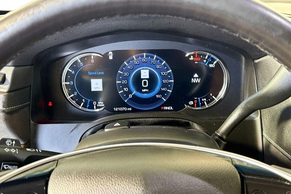 used 2018 Cadillac Escalade ESV car, priced at $24,994