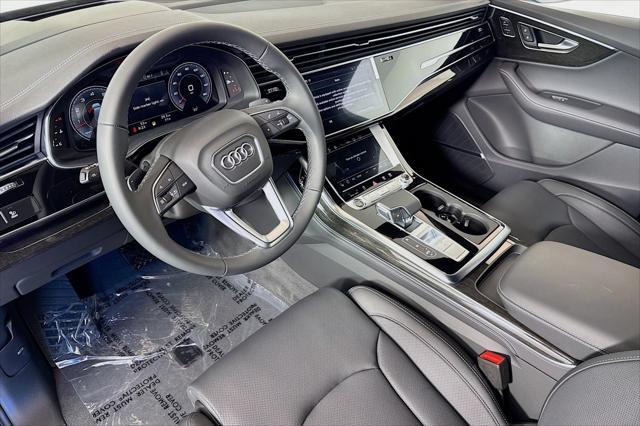 new 2025 Audi Q7 car, priced at $82,160