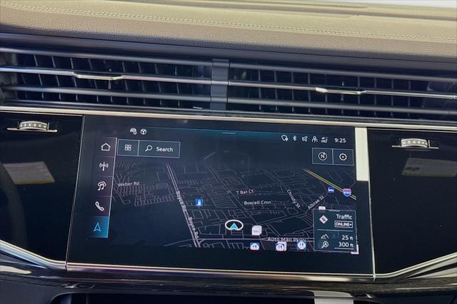 new 2025 Audi Q7 car, priced at $82,160