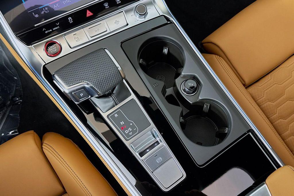 new 2025 Audi RS 6 Avant car, priced at $148,395