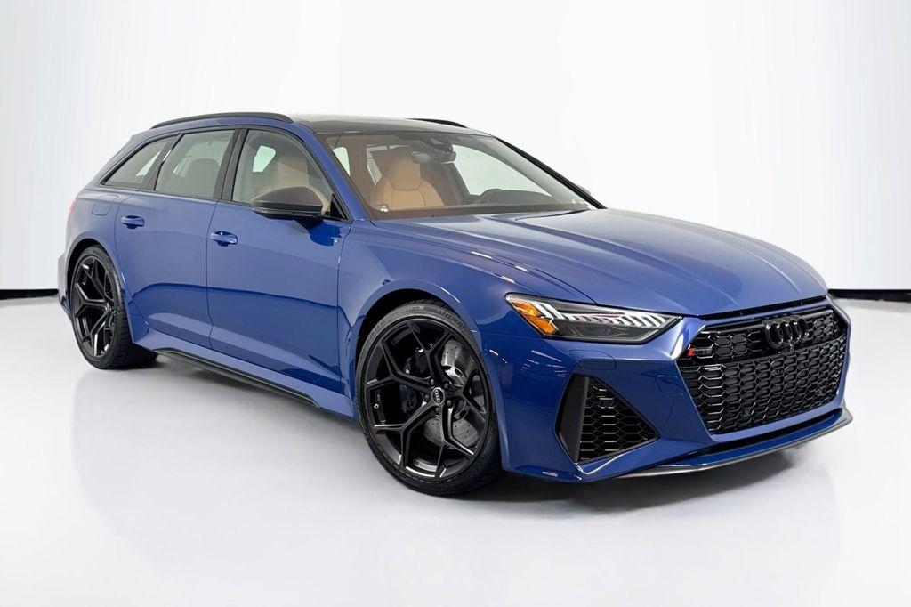 new 2025 Audi RS 6 Avant car, priced at $148,395