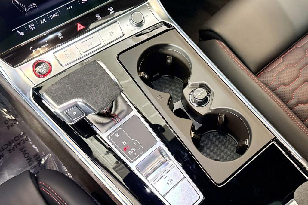 new 2026 Audi RS 6 Avant car, priced at $162,865