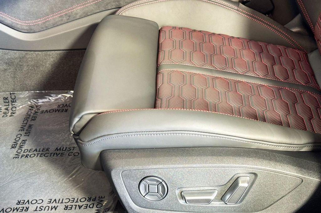 new 2026 Audi RS 6 Avant car, priced at $162,865