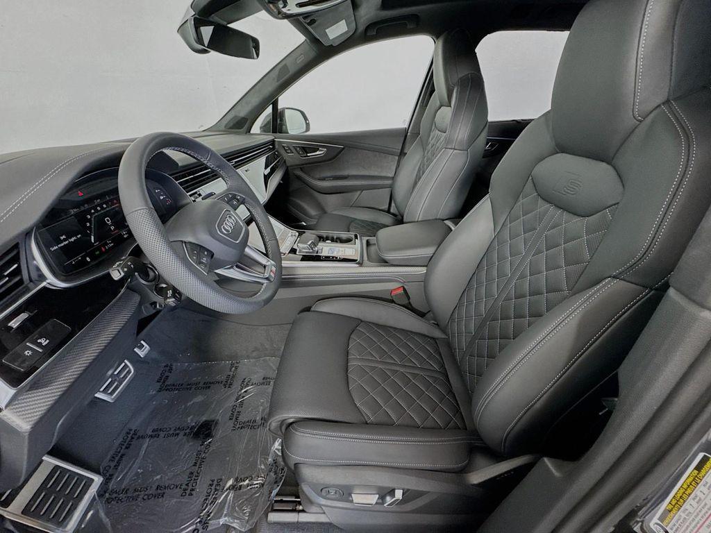 new 2025 Audi SQ7 car, priced at $116,090