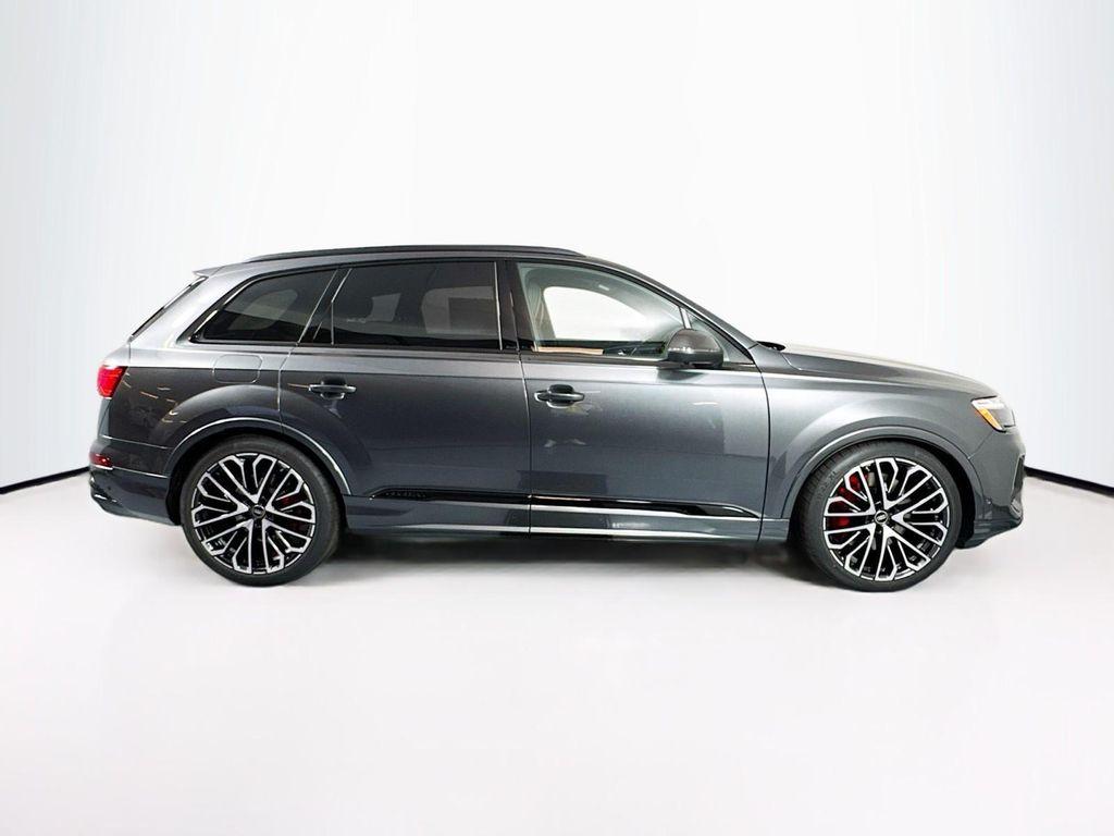 new 2025 Audi SQ7 car, priced at $116,090