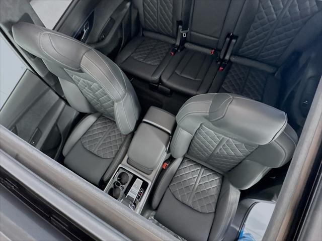 new 2025 Audi SQ7 car, priced at $116,090