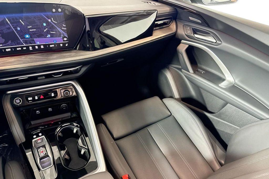 new 2025 Audi Q5 car, priced at $61,390