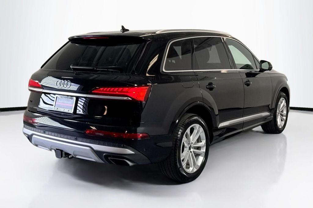 used 2025 Audi Q7 car, priced at $55,444