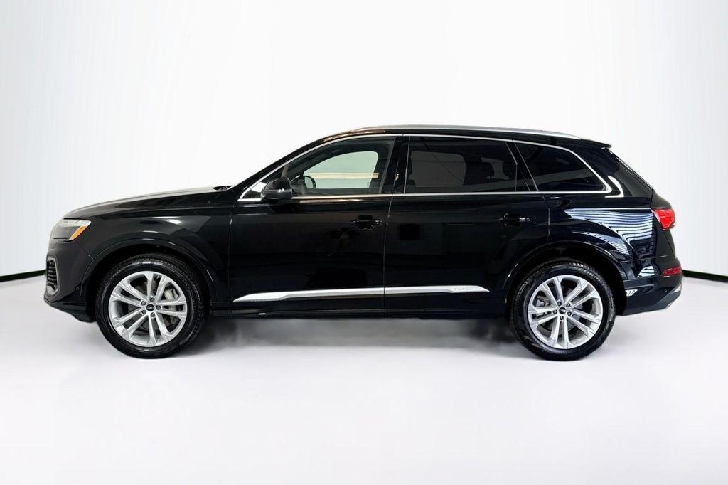used 2025 Audi Q7 car, priced at $55,444