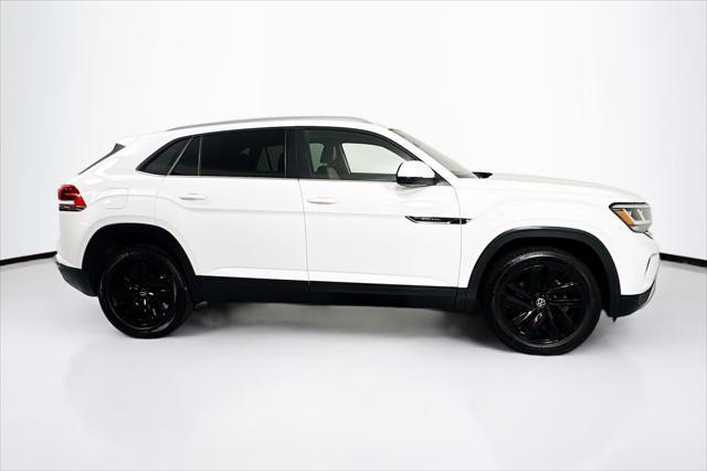 used 2022 Volkswagen Atlas Cross Sport car, priced at $24,333