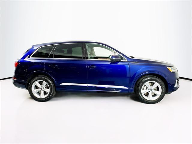 used 2022 Audi Q7 car, priced at $38,333