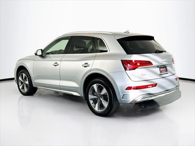 used 2022 Audi Q5 car, priced at $30,884